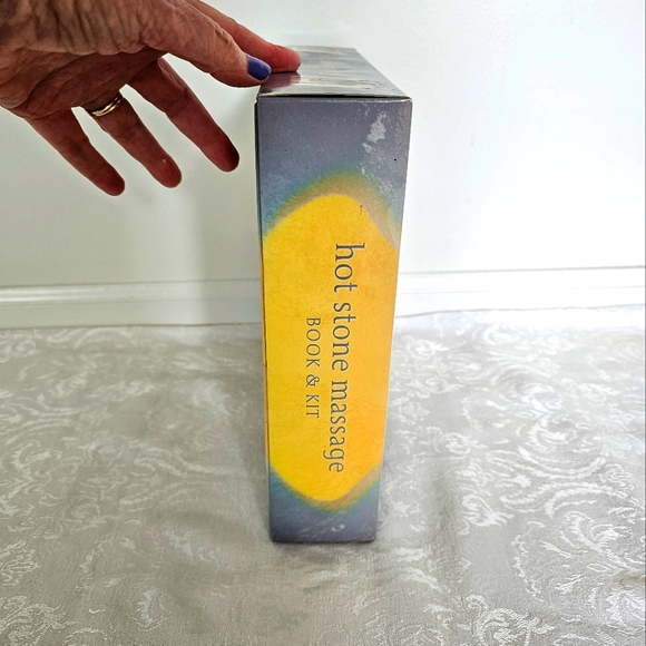 Hot Stone Massage Book & Kit - New in Box! - Picture 3 of 9